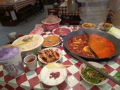 -赵美丽重庆火锅(西安直营总店)