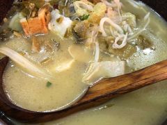 -周鱼小馆石锅酸菜鱼(活力汇店)