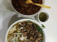 -花溪王记牛肉粉(四季花溪商场店)