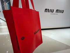 -lululemon(万象城店)