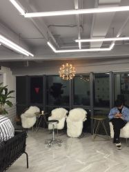 -宫铭烫发染发接发店