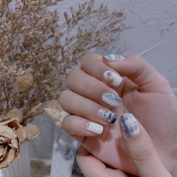 -ALLIE爱丽美甲美睫·专业建构