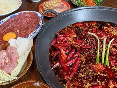 -萍姐火锅·公路夜市(武汉首店)
