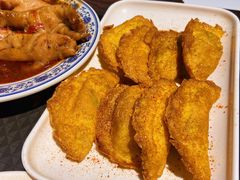 -爆炸头阿姨小四川正宗川味小吃(无任何分店)