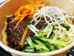 老陕杂酱面-忆秦时(银泰in77店)