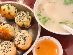 生煎馒头-三两春(浦三路店)