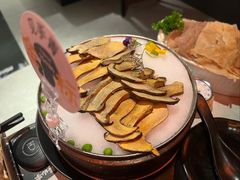 见手青-芸山季·云南野生菌火锅(人民广场来福士店)