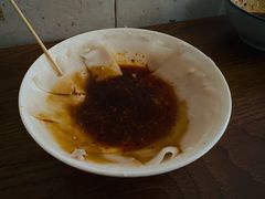 碗托-小溅沾串