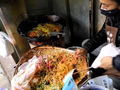 -半月镰胡姐脆皮萝卜饺子