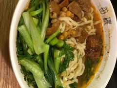 -每碗面馆(新鸿安大厦店)