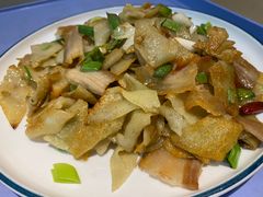 -房县土本味土鸡汤特色餐厅(沌口店)