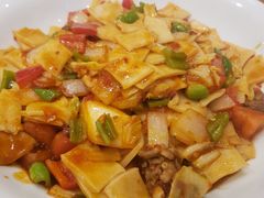 炒面片-巴依老爷新疆美食(常营店)