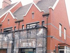 -钟书阁(松江泰晤士小镇店)