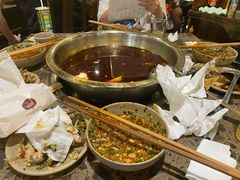 -肖肖酸萝卜鱼火锅(总店)