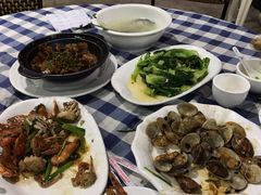 -钱大妈海鲜饭店(保利林语店)