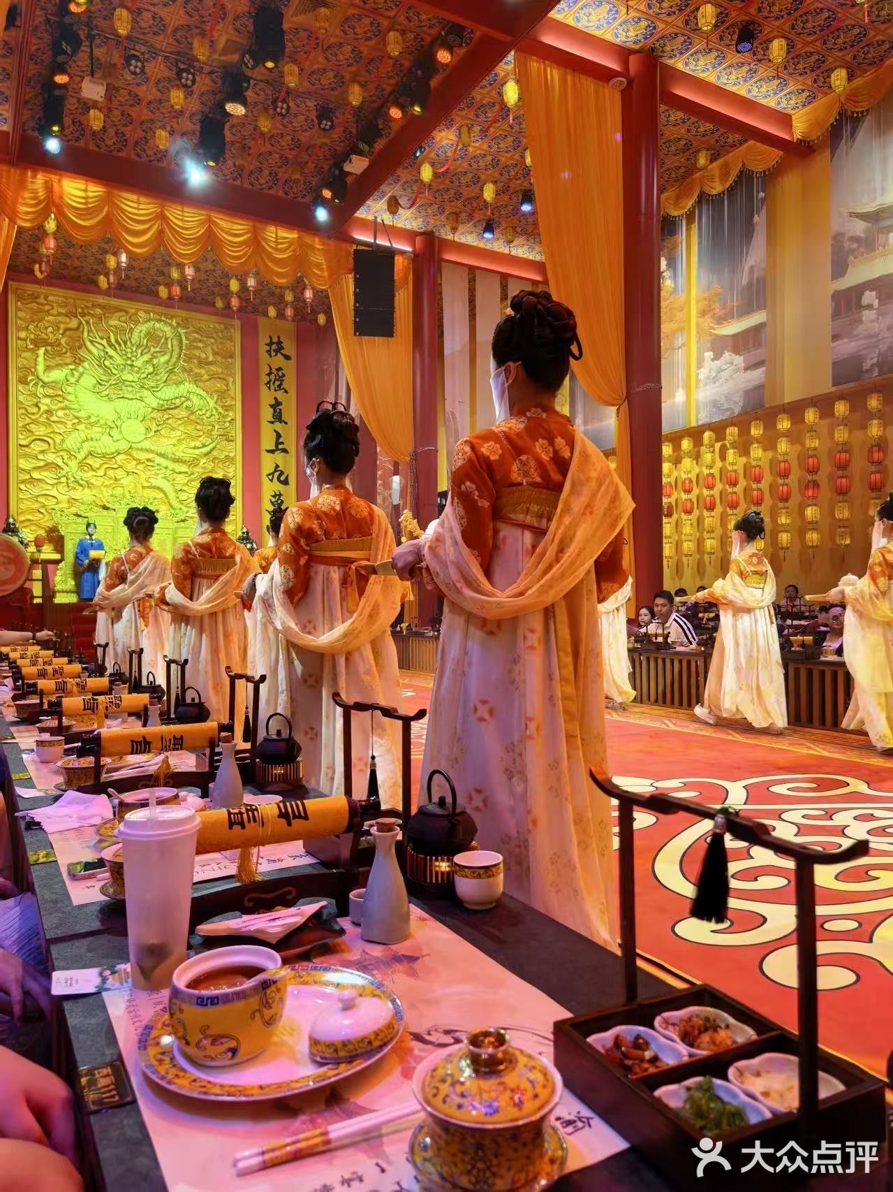 在重庆，吃了顿“宫廷御宴”是什么体验？
