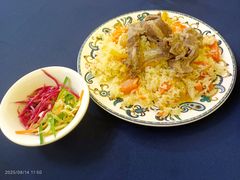 -伊带伊路新疆美食府(呼家楼店)