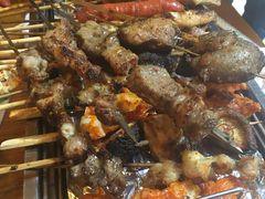 -云晓光头烧烤吧(德平路店)
