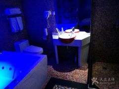 -上海艾本精品酒店