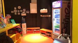 -蹦蹦跳跳(新奥购物中心店)