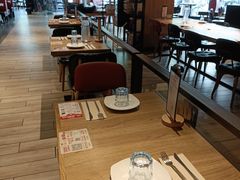 -必胜客(新中纬店)