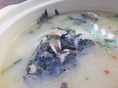 千岛湖大鱼头半个-万景饭店·鱼街农家菜