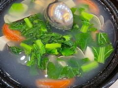 -覃记海鲜美食餐厅