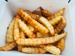 -LESCEDARS Brasserie Bistro香柏树