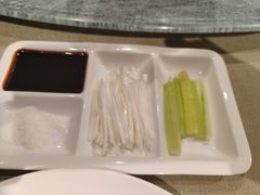 -凤凰园烤鸭店·唐山菜·传承花椒肉(老唐丰路店)