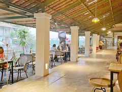 -喜洲吧·江畔老船厂·庭院餐厅(喜临院店)