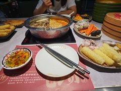 -一绪に寿喜烧自助(世茂广场店)