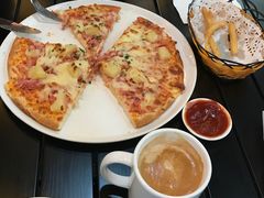 -汽车博物馆主题餐厅