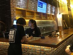 -麦落精酿啤酒餐吧(先农大院店)