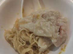 -新大咀港式茶餐厅(宝山万达店)