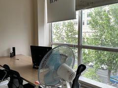 -环球·雅思托福·THiNKSAT留学语言培训学校(国贸校区)