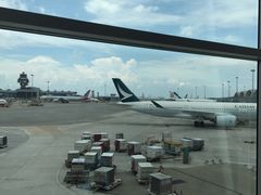 -星巴克(香港国际机场44号闸店)