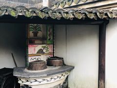 -灶头屋里