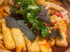-老表记广西宵夜螺蛳鸭脚煲(东盟店)