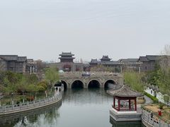 -开封府