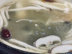 -黑鸡小馆(金源店)