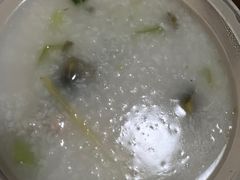 皮蛋瘦肉粥-银记肠粉店(中山一路店)