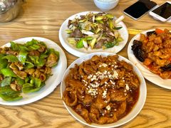 葱爆羊肉-方城小吃店