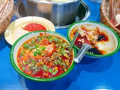 -马路边边·成都串串(翠柏路店)