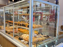 -焙丽拾光(麦凯乐直营店)