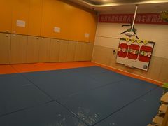 -乐之童成长中心(石景山万达店)
