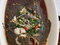 -新丁香海鲜酒店(银海商贸城店)