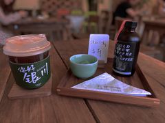 -花仓咖啡(祥安巷店)