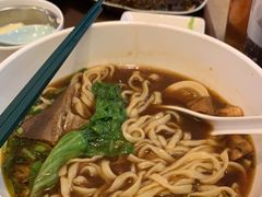 -康师傅私房牛肉面(申虹店)