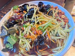 -万里闯关东铁锅炖菜馆(高新旗舰店)