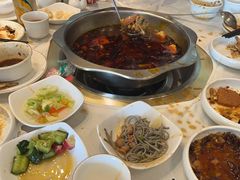 -天宜隆蘑菇宴火锅(石景山旗舰店)
